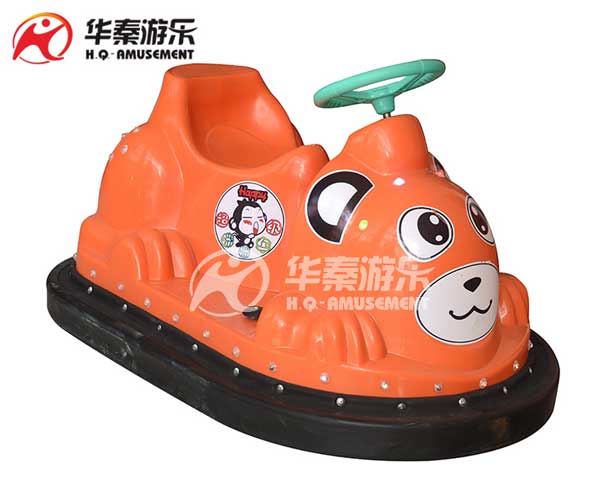 動物碰碰車      